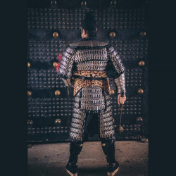 Retro Style Ancient Lamellar Armor Outfit with Helmet